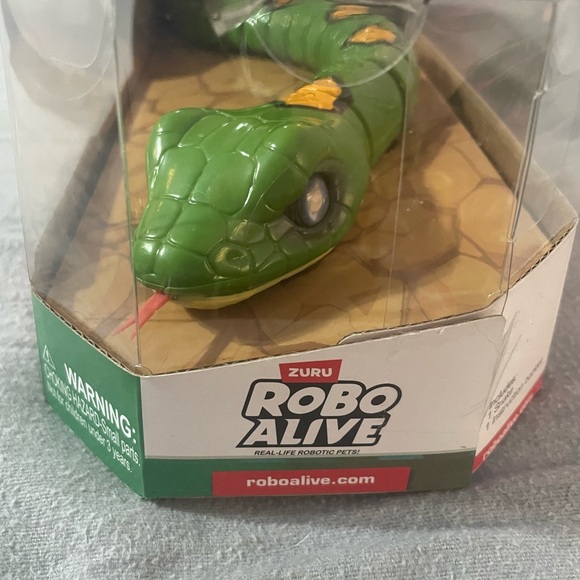 Other - Robo Alive Green Snake Toy